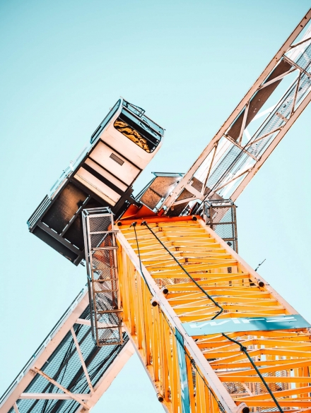 pexels-louis-2068478